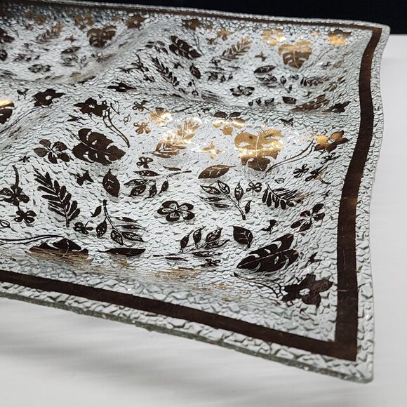 Mid-Century Gold Leaf Foliage Hostess Tray Glass Large 4 Sections 16" x 16" - Picture 6 of 11